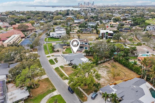 850 RAFAEL BOULEVARD NE, St Petersburg, FL 33704