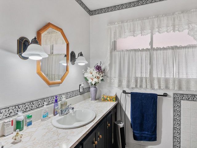 1501 George STREET, Manitowoc, WI 54220