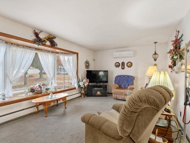 1501 George STREET, Manitowoc, WI 54220