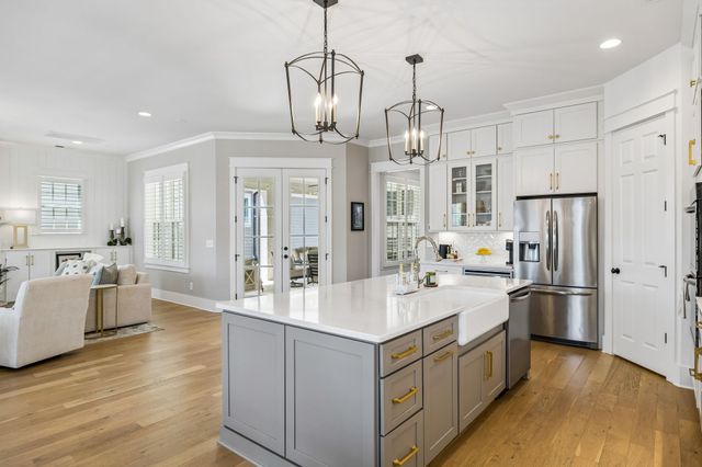 290 Stephens Valley Blvd, E, Nashville, TN 37221