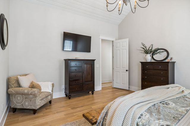 290 Stephens Valley Blvd, E, Nashville, TN 37221