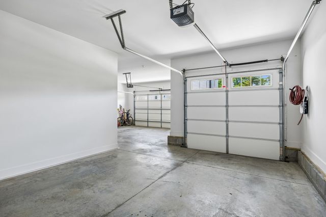 290 Stephens Valley Blvd, E, Nashville, TN 37221