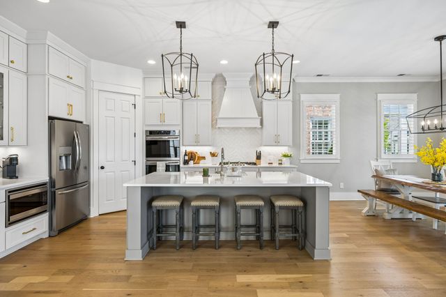 290 Stephens Valley Blvd, E, Nashville, TN 37221