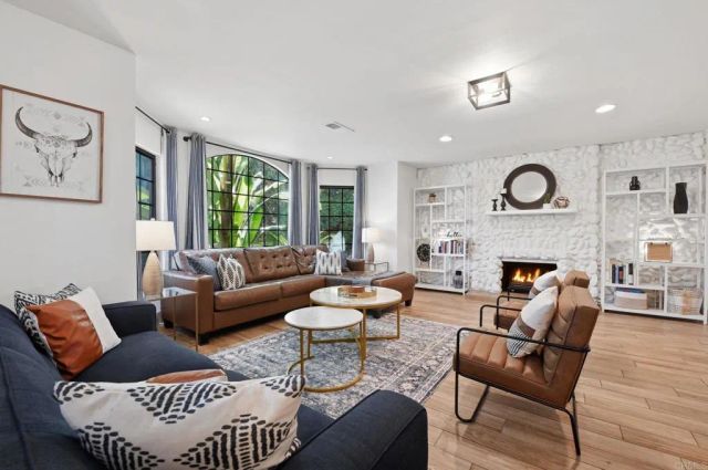 2455 Clearcrest Lane, Fallbrook, CA 92028