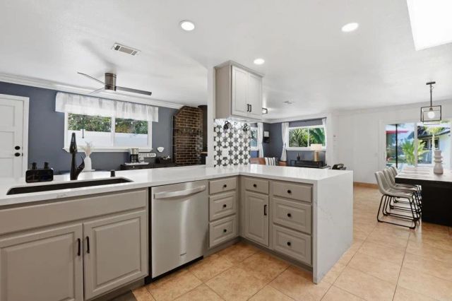 2455 Clearcrest Lane, Fallbrook, CA 92028