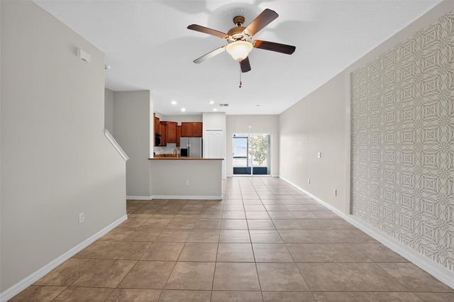 2224 GOLDEN FALCON DRIVE, Ruskin, FL 33570