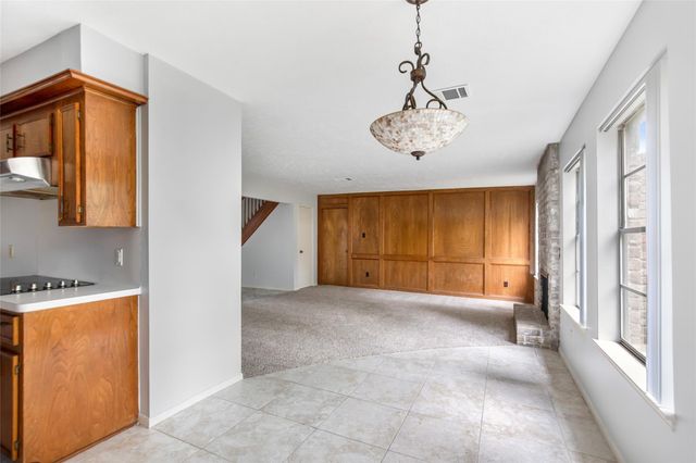 2130 Lake Hills Drive, Houston, TX 77339