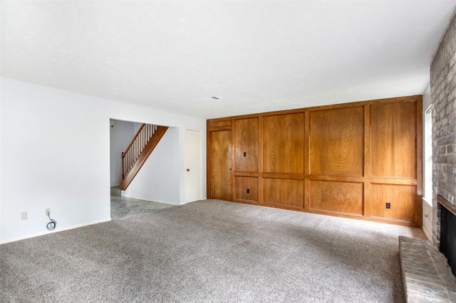 2130 Lake Hills Drive, Houston, TX 77339
