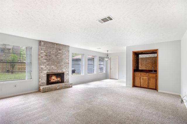 2130 Lake Hills Drive, Houston, TX 77339