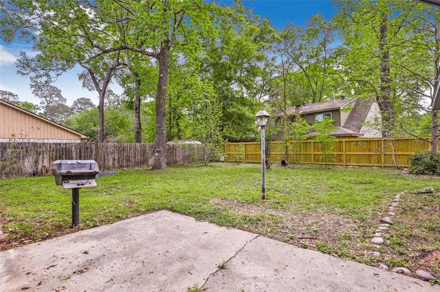 2130 Lake Hills Drive, Houston, TX 77339