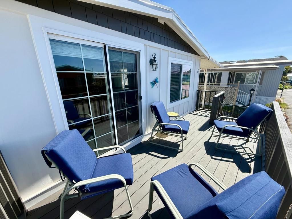 Image 19 of property listing at 8 Lighthouse Rd, Half Moon Bay, CA 94019