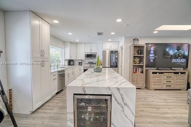 15810 N Wind Cir, Sunrise, FL 33326