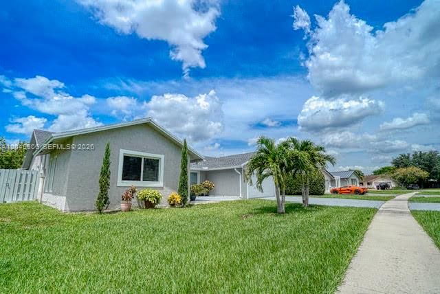 15810 N Wind Cir, Sunrise, FL 33326