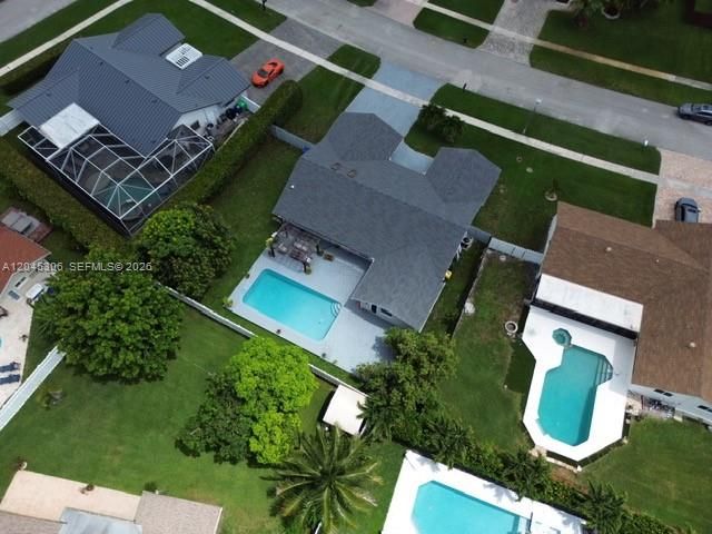 15810 N Wind Cir, Sunrise, FL 33326