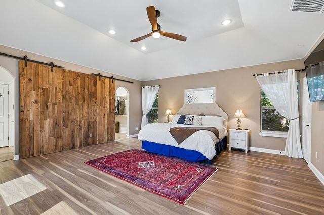 302 Denton Drive, Roanoke, TX 76262