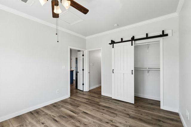 302 Denton Drive, Roanoke, TX 76262