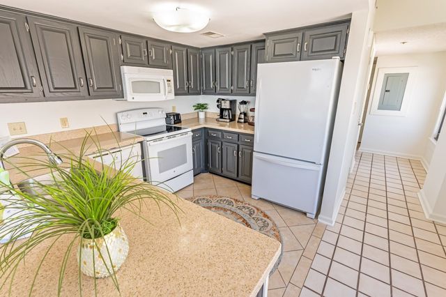 1015 S Ocean Blvd Unit 801, North Myrtle Beach, SC 29582