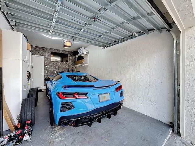 4702 NW 59th Manor, Coconut Creek, FL 33073