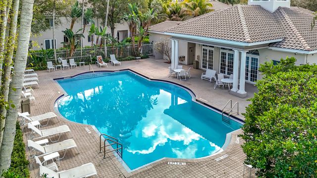 4702 NW 59th Manor, Coconut Creek, FL 33073