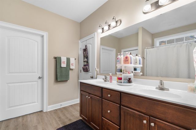 208 Baylee Circle, Galivants Ferry, SC 29544