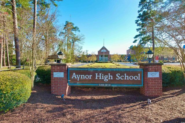 208 Baylee Circle, Galivants Ferry, SC 29544