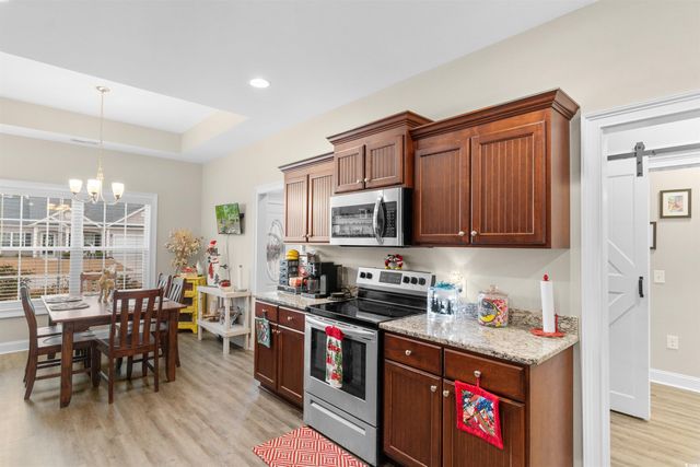 208 Baylee Circle, Galivants Ferry, SC 29544