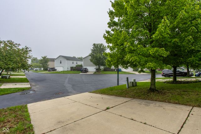 12084 E 141st Street, Noblesville, IN 46060