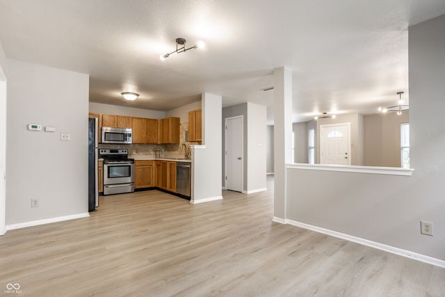 12084 E 141st Street, Noblesville, IN 46060