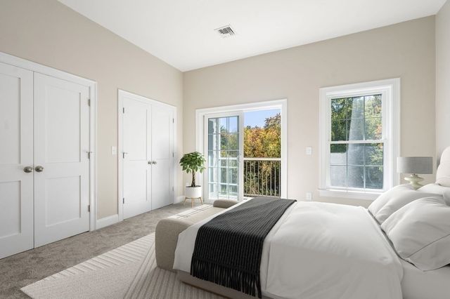 242 Main 303, Millis, MA 02054