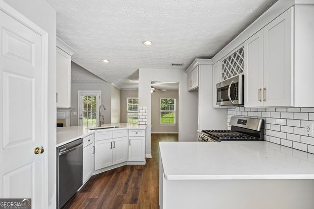 2213 Skylar Leigh Drive, Buford, GA 30518