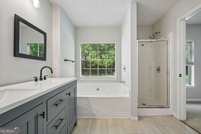 2213 Skylar Leigh Drive, Buford, GA 30518
