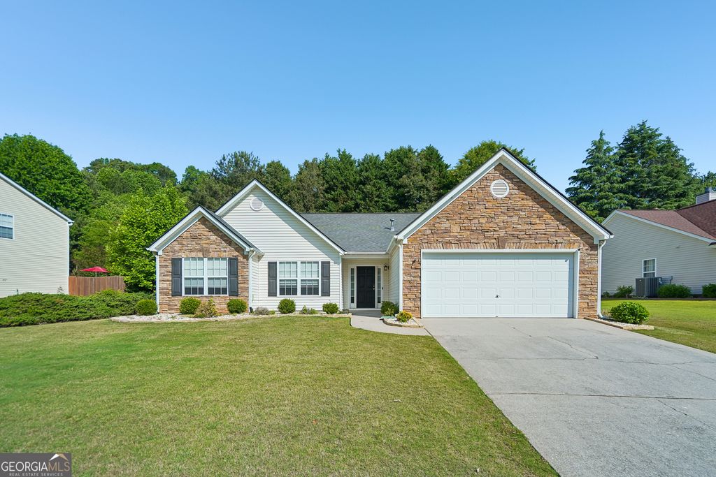 2213 Skylar Leigh Drive, Buford, GA 30518
