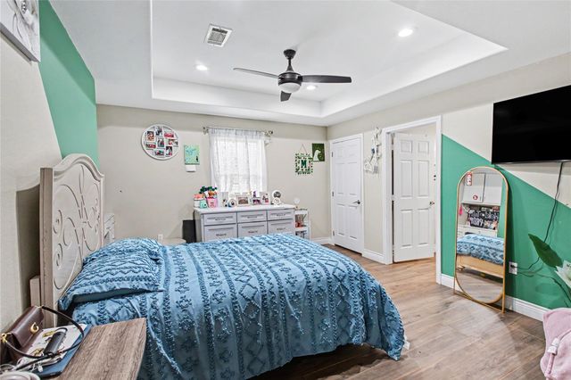 17136 Fm 1484 Road, Conroe, TX 77303