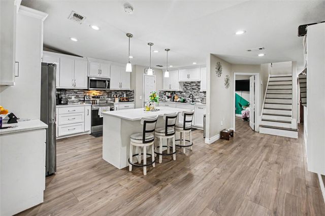 17136 Fm 1484 Road, Conroe, TX 77303