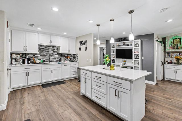 17136 Fm 1484 Road, Conroe, TX 77303