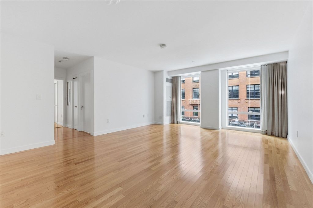80 Broad Street 302, Boston, MA 02110