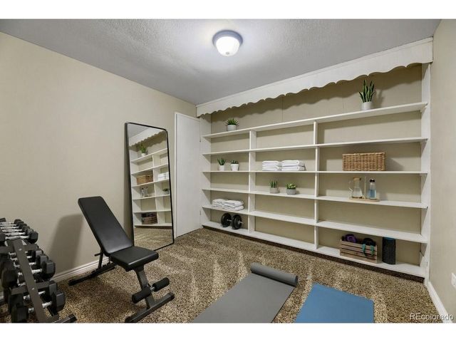 2723 S Fenton St, Denver, CO 80227