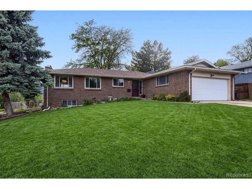 2723 S Fenton St, Denver, CO 80227
