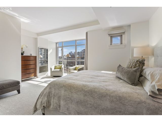 1310 Nw NAITO Pkwy 707, Portland, OR 97209