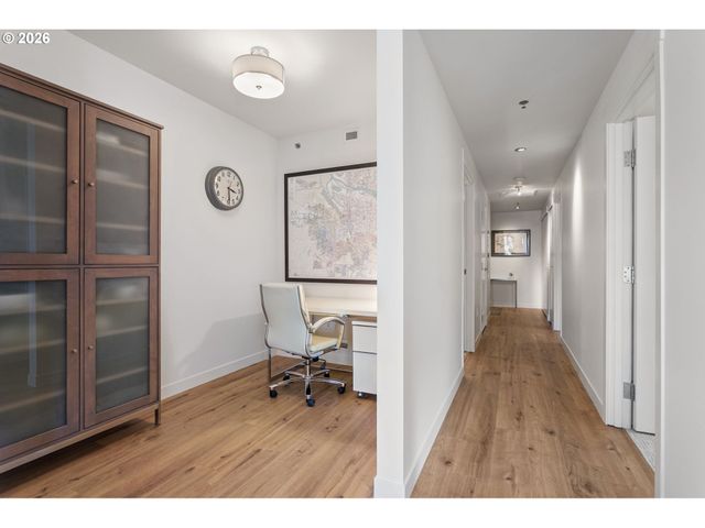 1310 Nw NAITO Pkwy 707, Portland, OR 97209