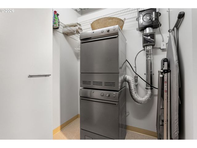 1310 Nw NAITO Pkwy 707, Portland, OR 97209