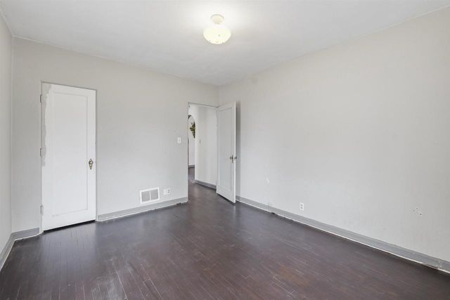 612 W Mackie Street, Beaver Dam, WI 53916