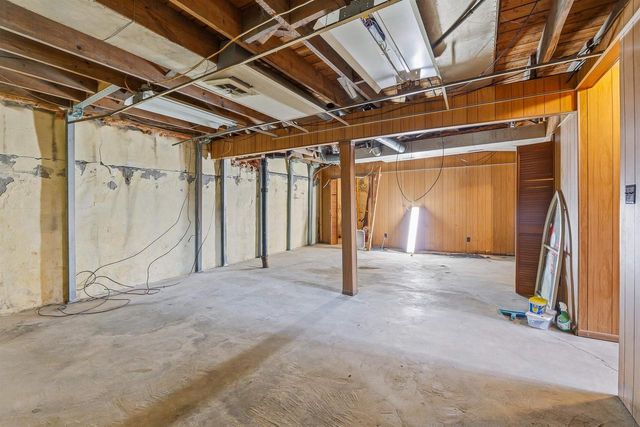 612 W Mackie Street, Beaver Dam, WI 53916