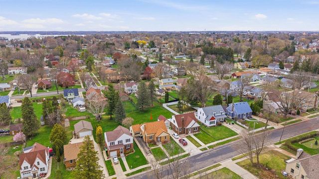 612 W Mackie Street, Beaver Dam, WI 53916