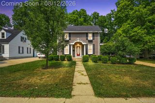 915 Main Street, Fenton, MI 48430