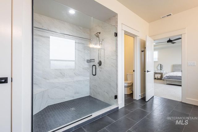 2752 E Sawtelle Peak St, Meridian, ID 83642