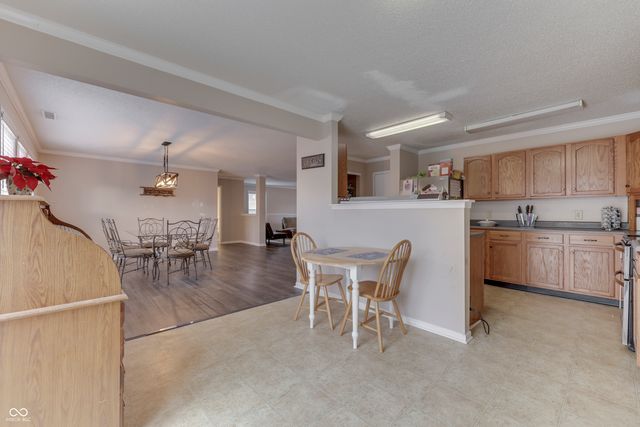 2180 Olympia Drive, Franklin, IN 46131