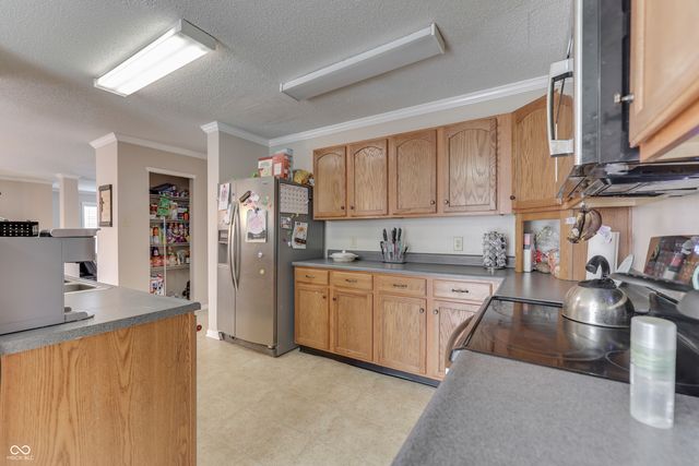 2180 Olympia Drive, Franklin, IN 46131