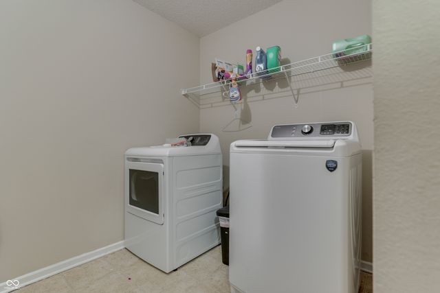 2180 Olympia Drive, Franklin, IN 46131