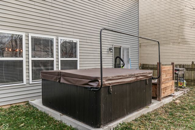 2180 Olympia Drive, Franklin, IN 46131